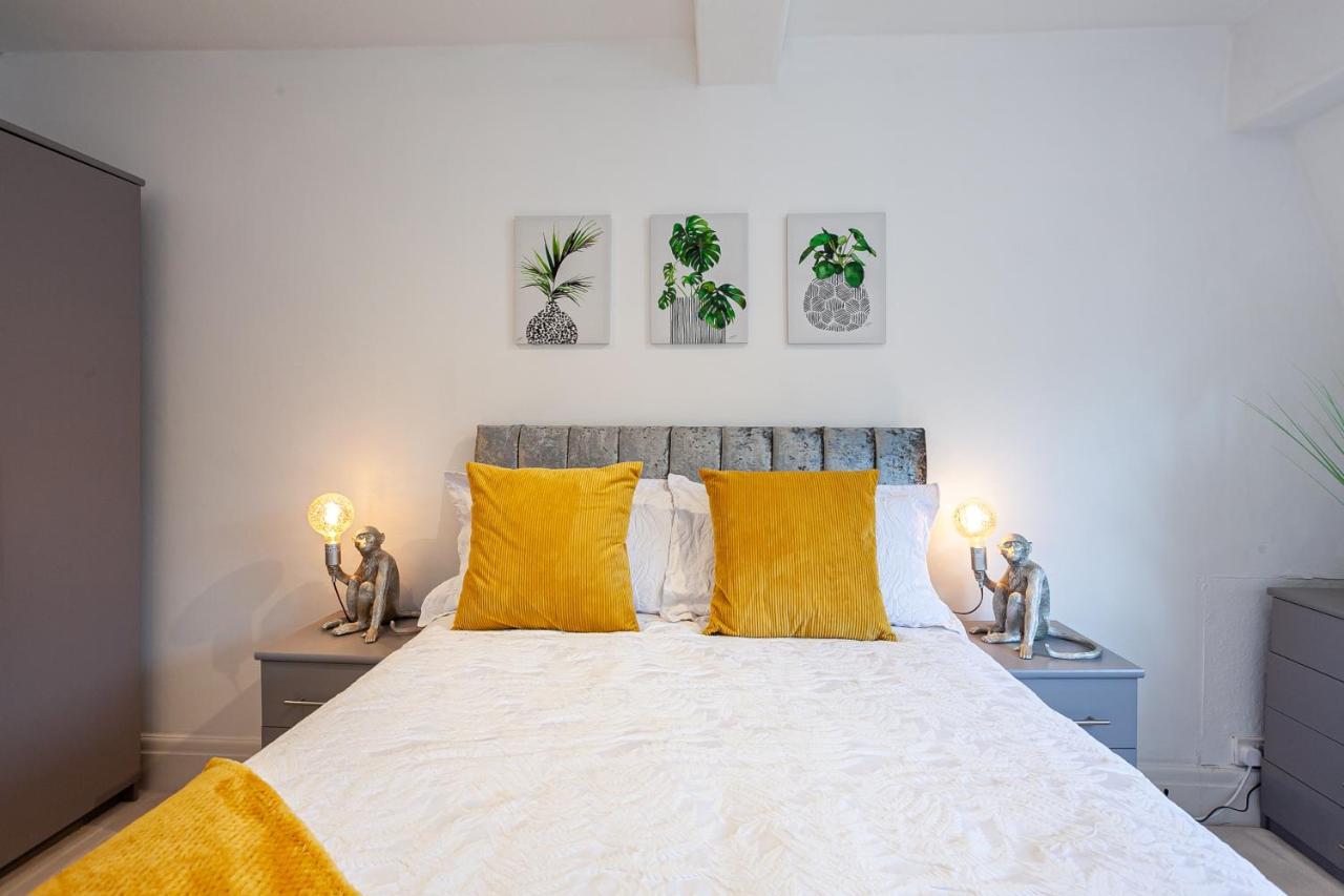 Cosy 2 Bed Apartment - Close To Leeds Centre Bagian luar foto