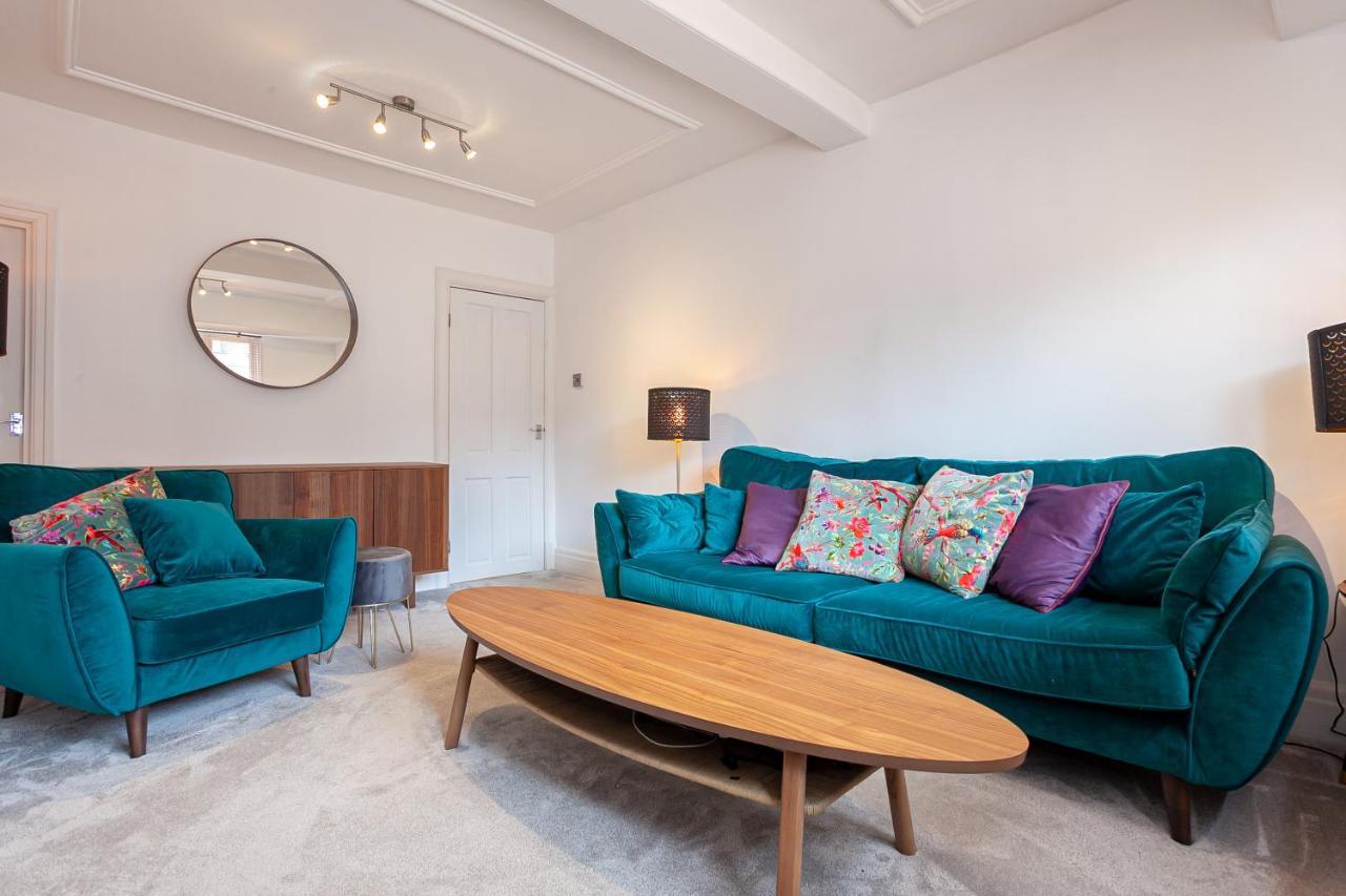 Cosy 2 Bed Apartment - Close To Leeds Centre Bagian luar foto